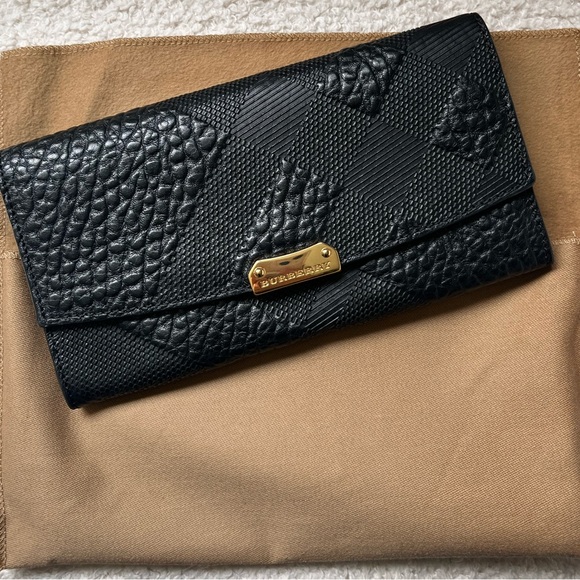 Burberry Grain Check Porter Continental Wallet Black Womens - Picture 2 of 7